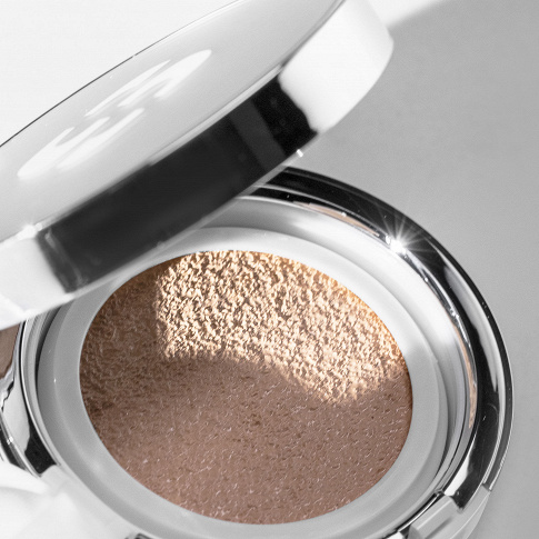 Phyto-Blanc Cushion Foundation SPF 50+