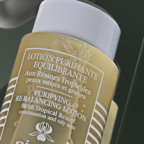 Purifying Re-balancing Lotion with Tropical Resins